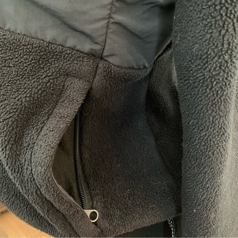 The North Face Black Denali Polartec Fleece Jacket - Picture 5 of 6